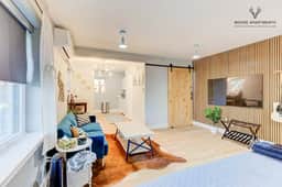 Instaworthy Luxe Loft w/ Amazing View - Free Parking & King Bed (Suite 7)