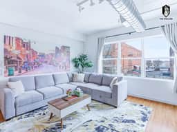 Luxury Spacious 2BD in the heart of the Downtown (Loft 202) - Image 2