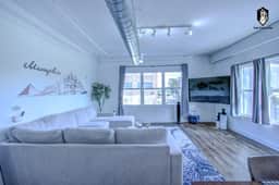 Walkable Downtown Location - Luxe Loft w/ free gated parking (Loft #205)
