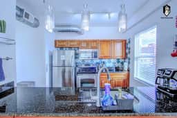 Walkable Downtown Location - Luxe Loft w/ free gated parking (Loft #310)