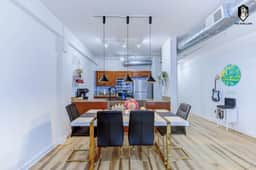 Walkable Downtown Location - Luxe Loft w/ free gated parking (Loft# 306)