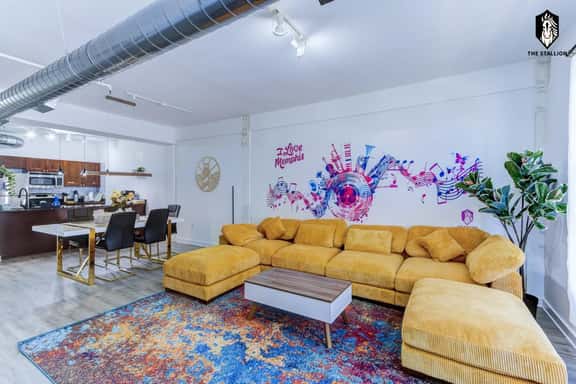 Walkable Downtown Location - Luxe Loft w/ free gated parking (Loft #209) - Image 1