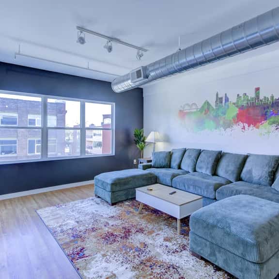 Tribute to Elvis" Loft - Steps from Downtown Attractions (Loft#304) - Image 1