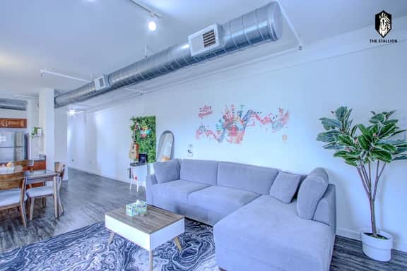 Walkable Downtown Location - Luxe Loft w/ free gated parking (Loft #305) - Image 3