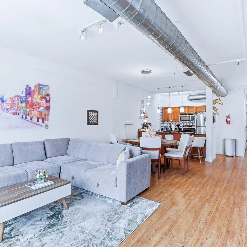 Iconic Memphis" Loft - Spacious 2BD in the heart of the Downtown (Loft#303)